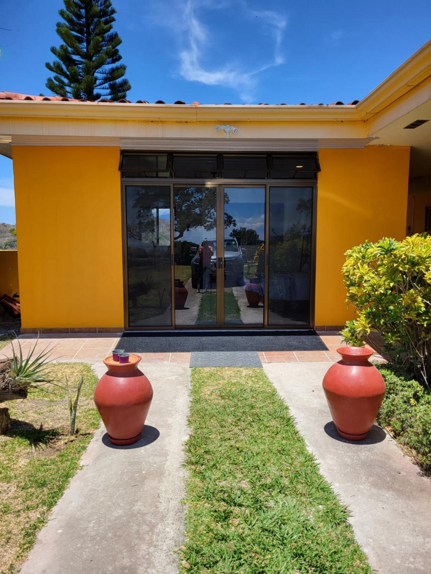 Hacienda En Los Volcanes Guayabo  ภายนอก รูปภาพ